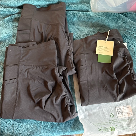 Halara -Ultra Sculpt High Waisted Butt Lifting Tummy Control Leggings - Picture 9 of 9